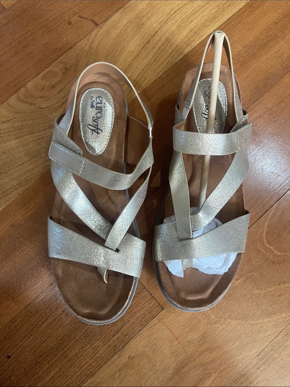 New Eurosoft by Sofft Lexie Women's Gold Crisscross Slingback Velcro Sandal